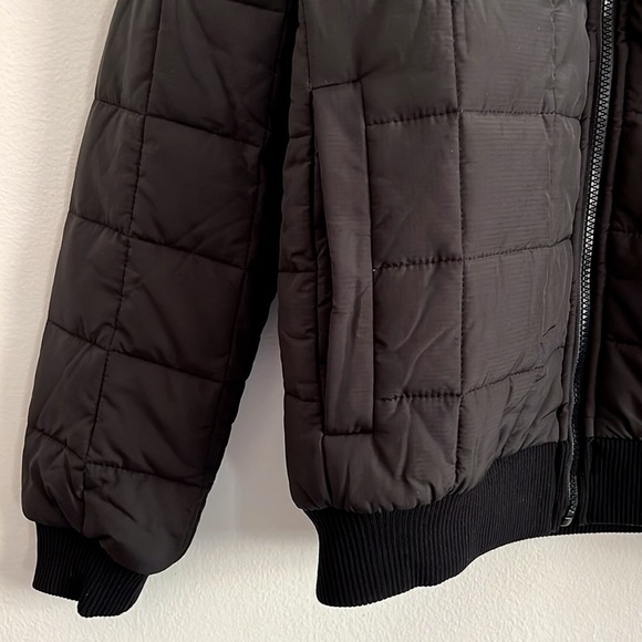 RAINS Liner High Neck Jacket Black NWT - Picture 10 of 16